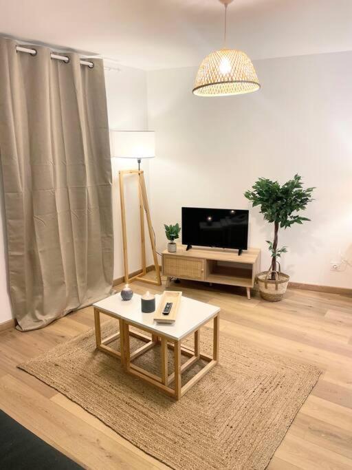 Appartement / Cocon \ Paisible Hyper Centre Rodez Extérieur photo